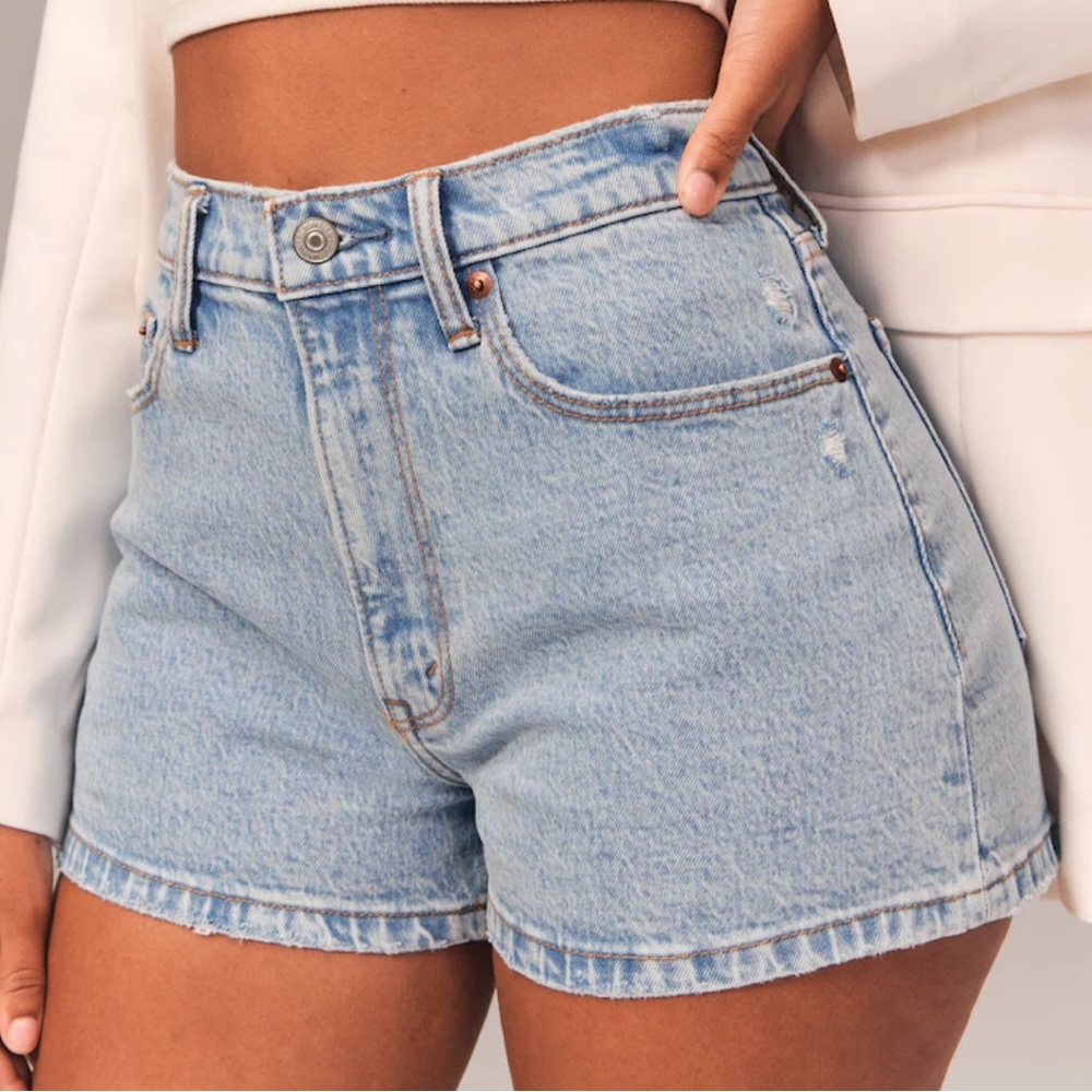 PLUS SIZE Abercrombie And Fitch Mom Short High Rise Denim Size 22 Curve Love